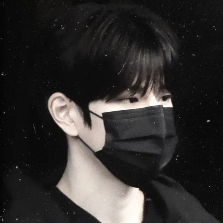 Seungmin gallery image