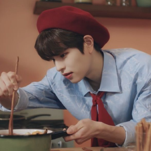 Seungmin gallery image