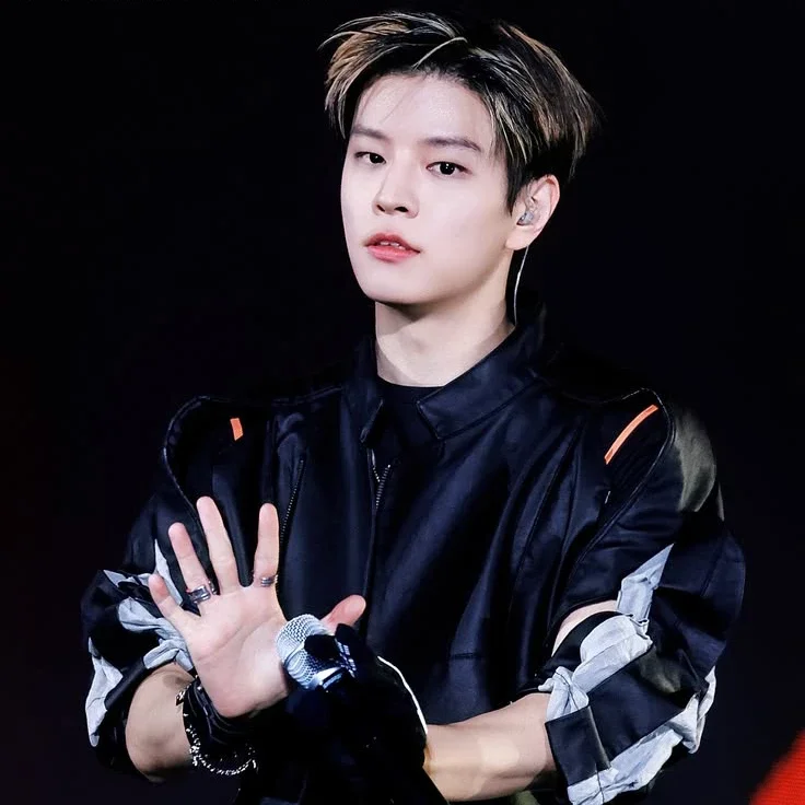Seungmin gallery image