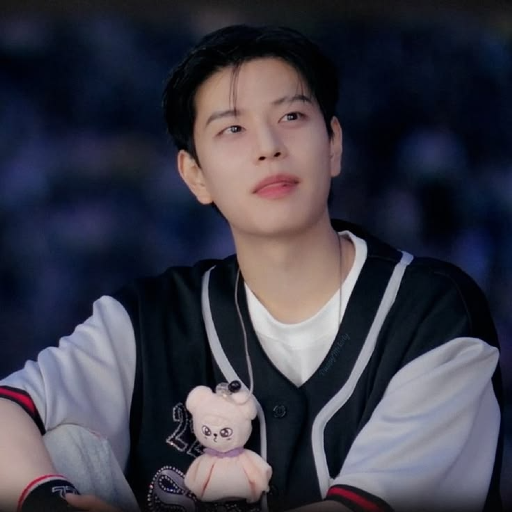 Seungmin gallery image