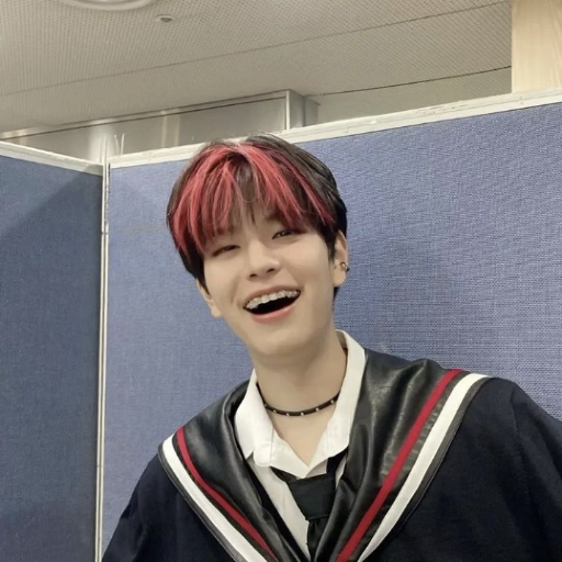 Seungmin gallery image