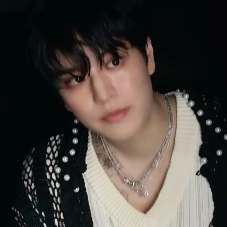 Seungmin gallery image