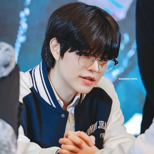 Seungmin gallery image