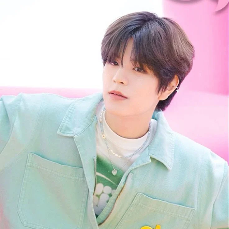 Seungmin gallery image