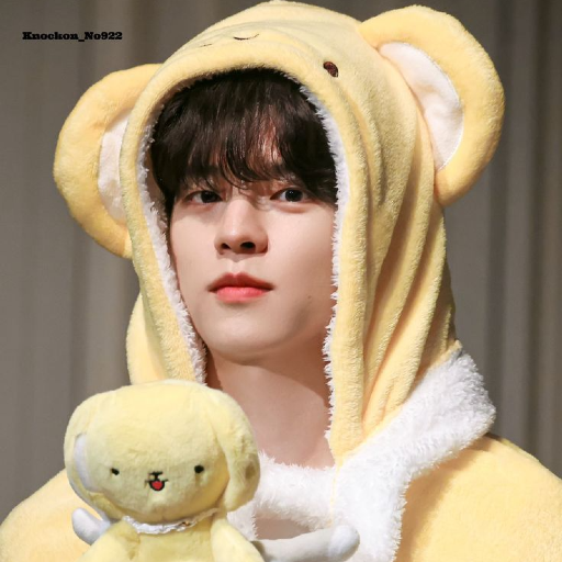 Seungmin gallery image