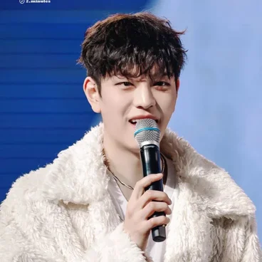 Seungmin 4