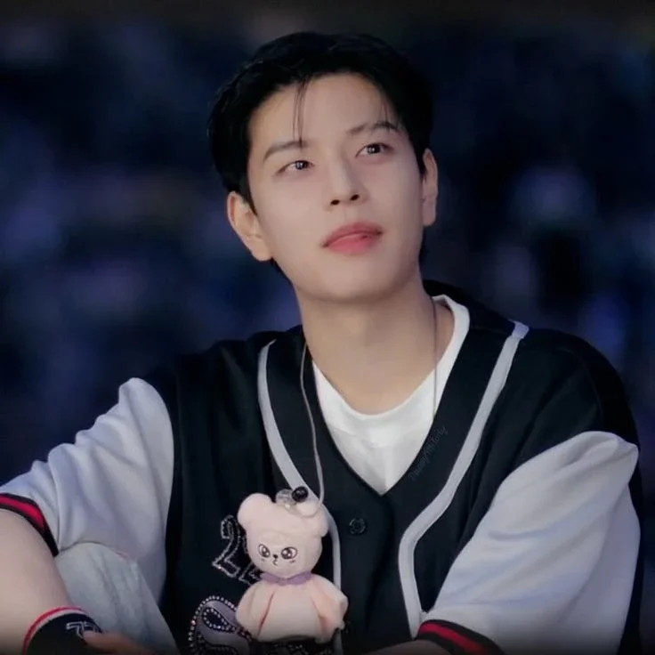 Seungmin gallery image