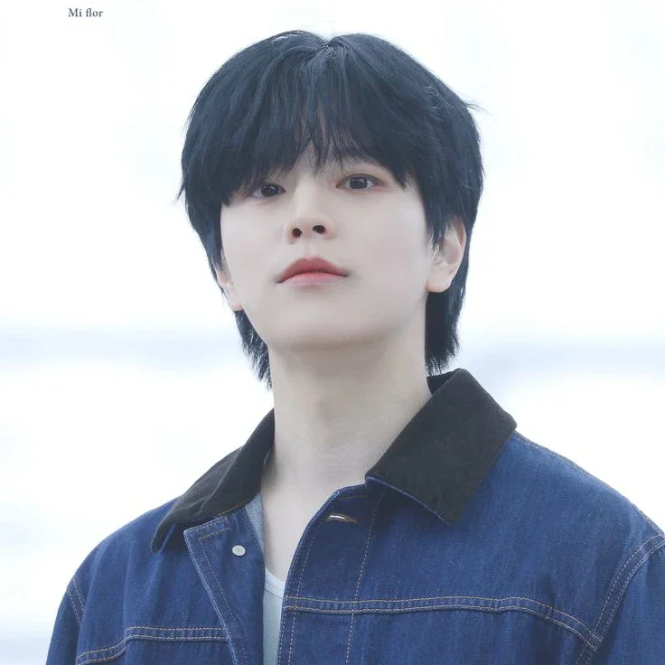 Seungmin gallery image