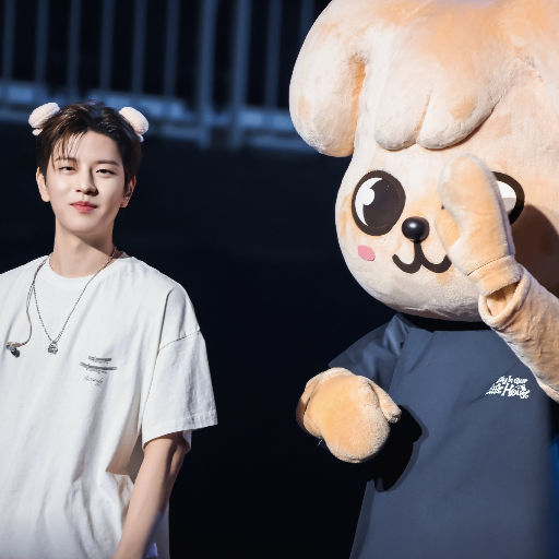 Seungmin gallery image