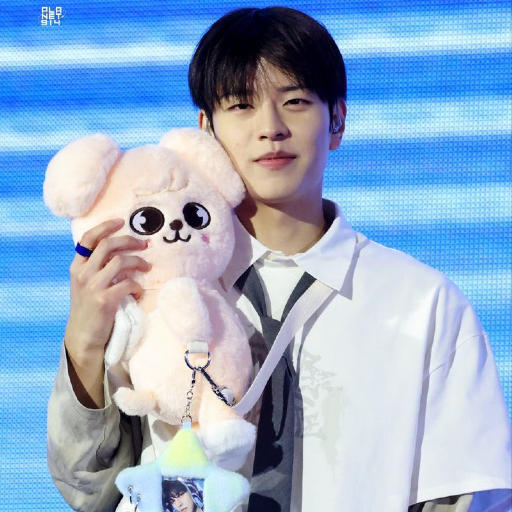 Seungmin gallery image
