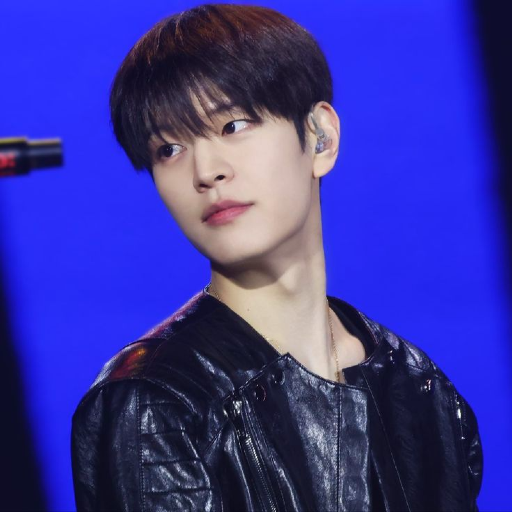 Seungmin gallery image