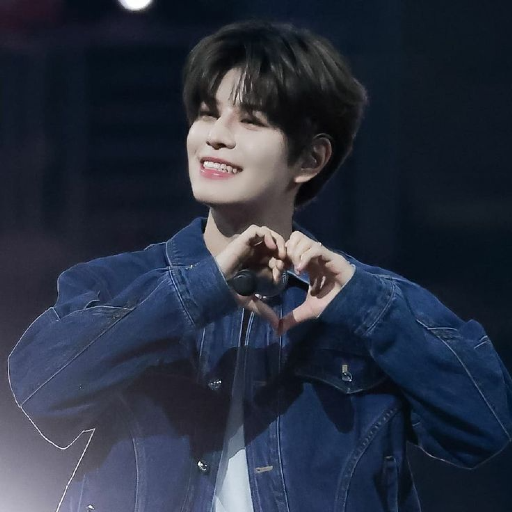 Seungmin gallery image