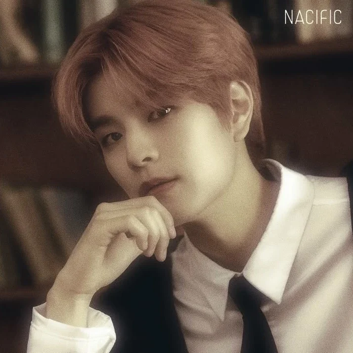 Seungmin gallery image
