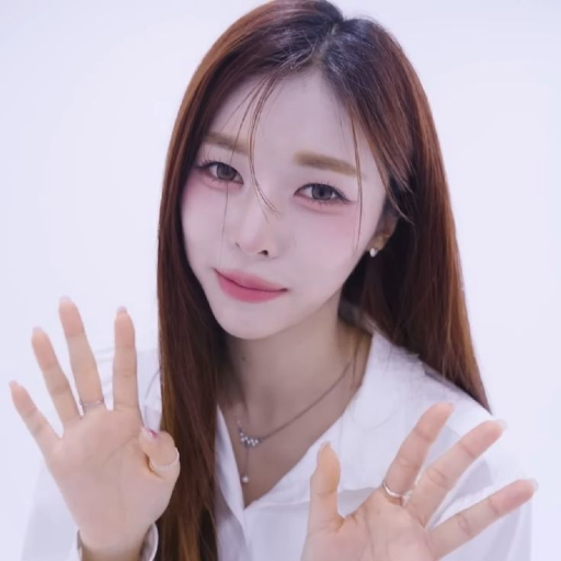DaHyun gallery image