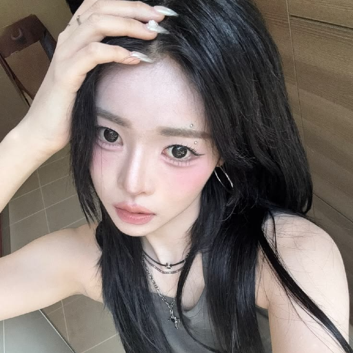 DaHyun gallery image