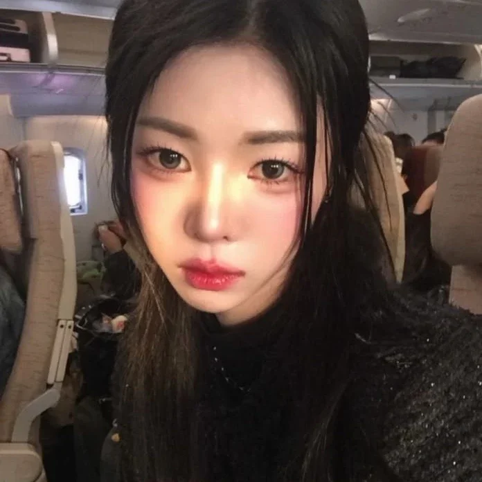 DaHyun gallery image