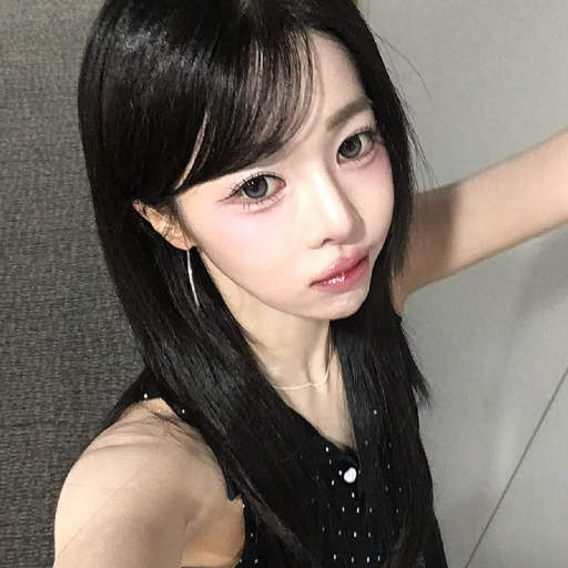 DaHyun gallery image