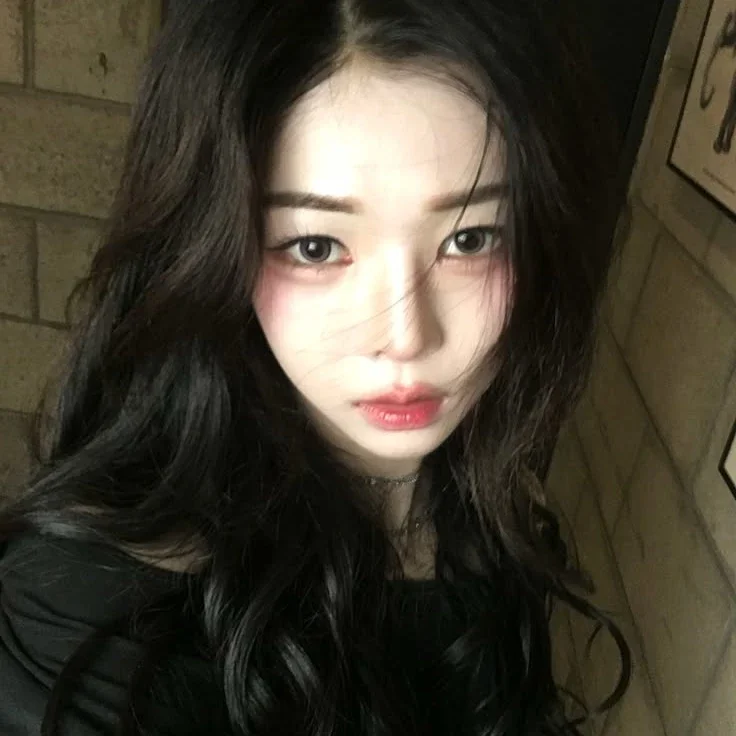 DaHyun gallery image