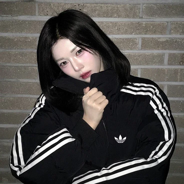 DaHyun gallery image