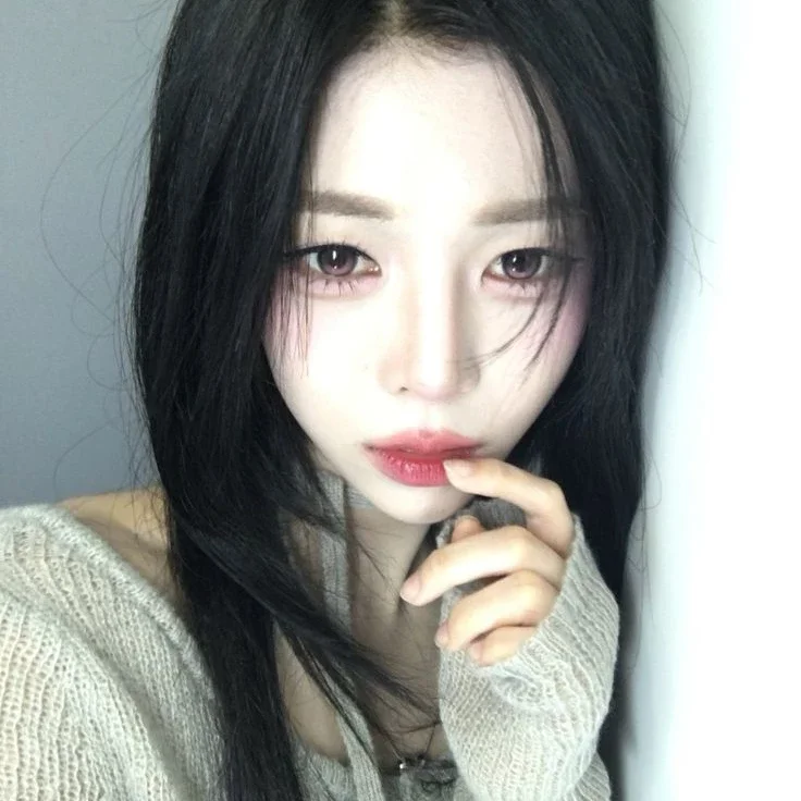 DaHyun gallery image
