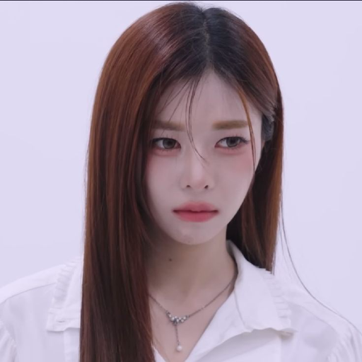 DaHyun gallery image