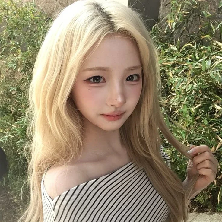HaYeon gallery image