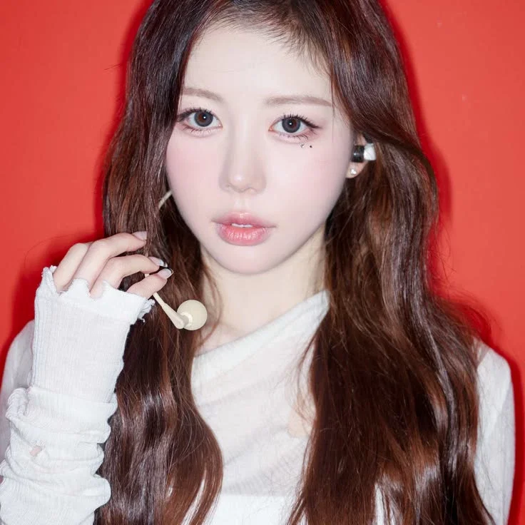 HyeRin gallery image