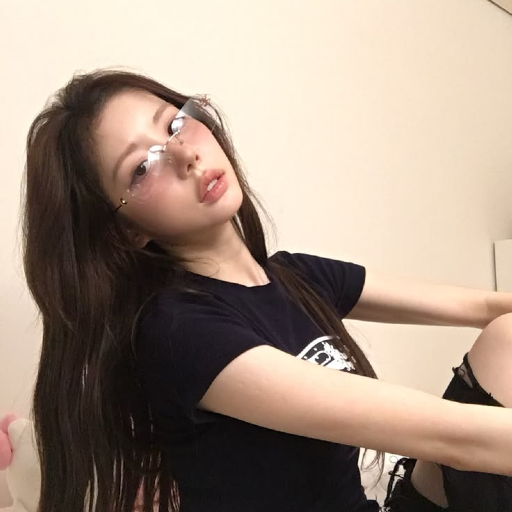 HyeRin gallery image
