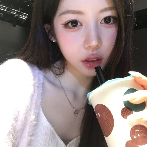 HyeRin gallery image