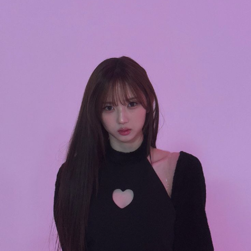JiWoo gallery image