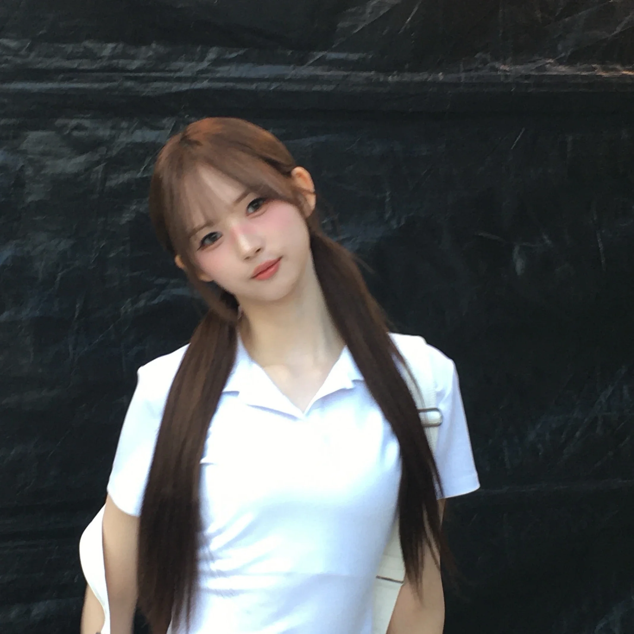 JiWoo gallery image