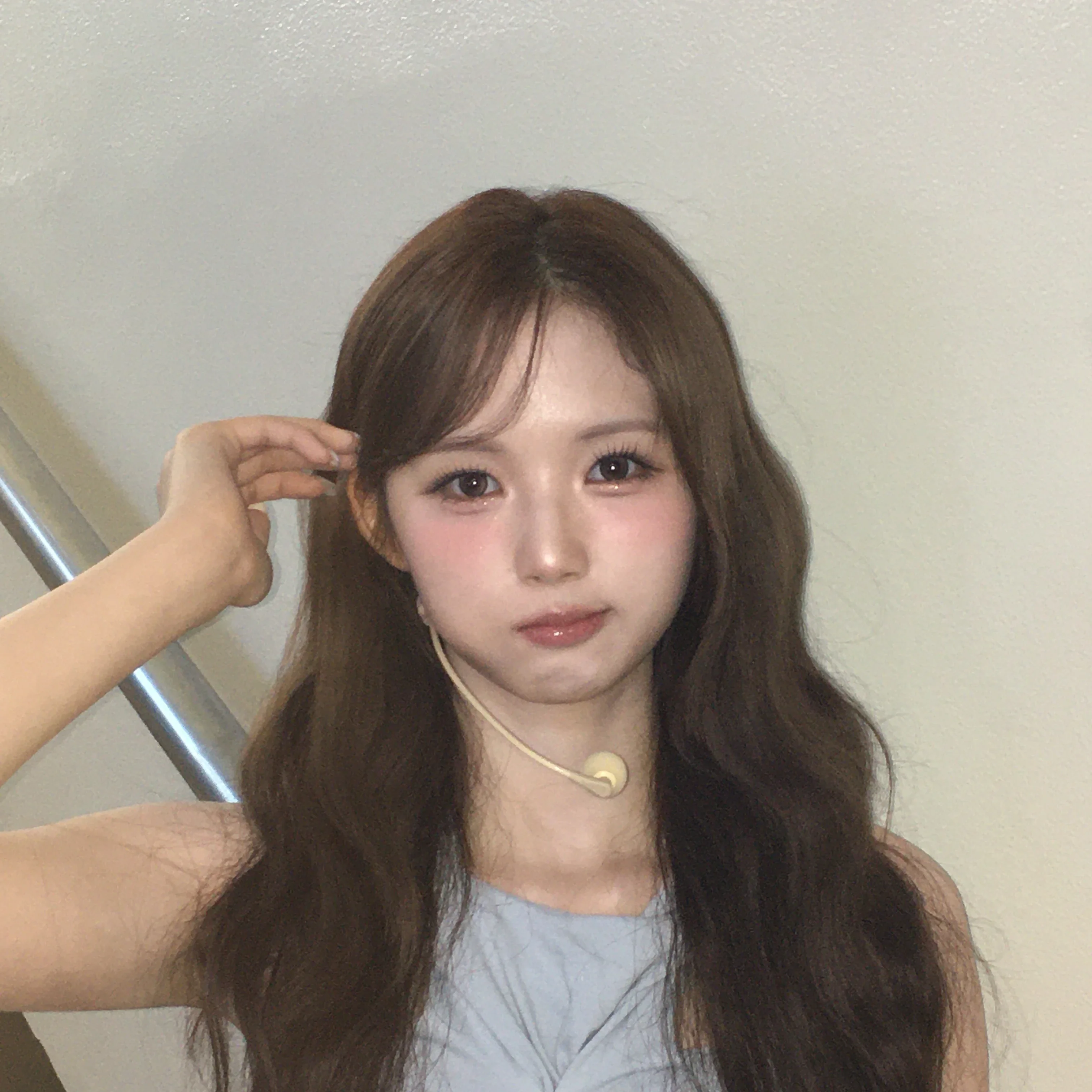 JiWoo gallery image