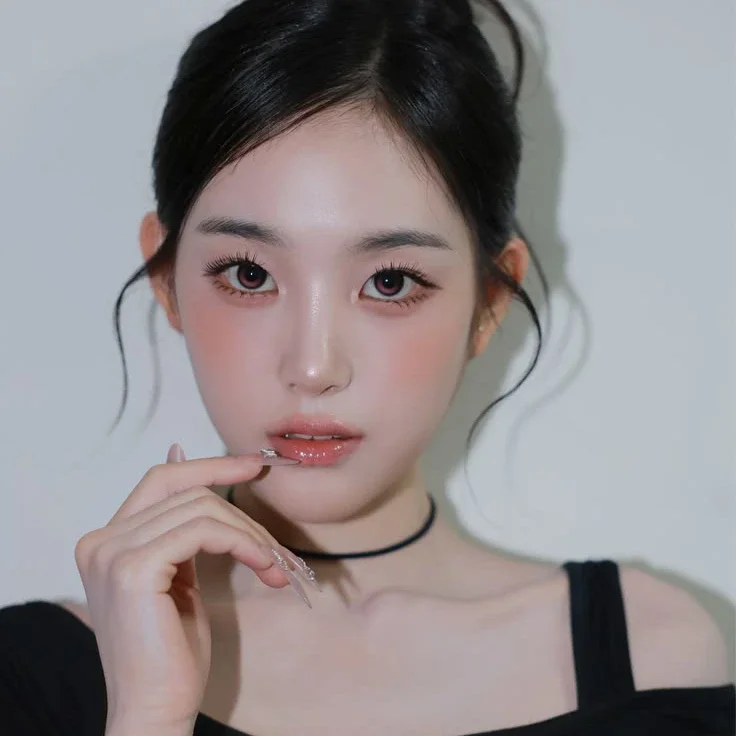 JiYeon gallery image