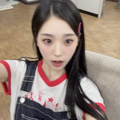 JiYeon gallery image