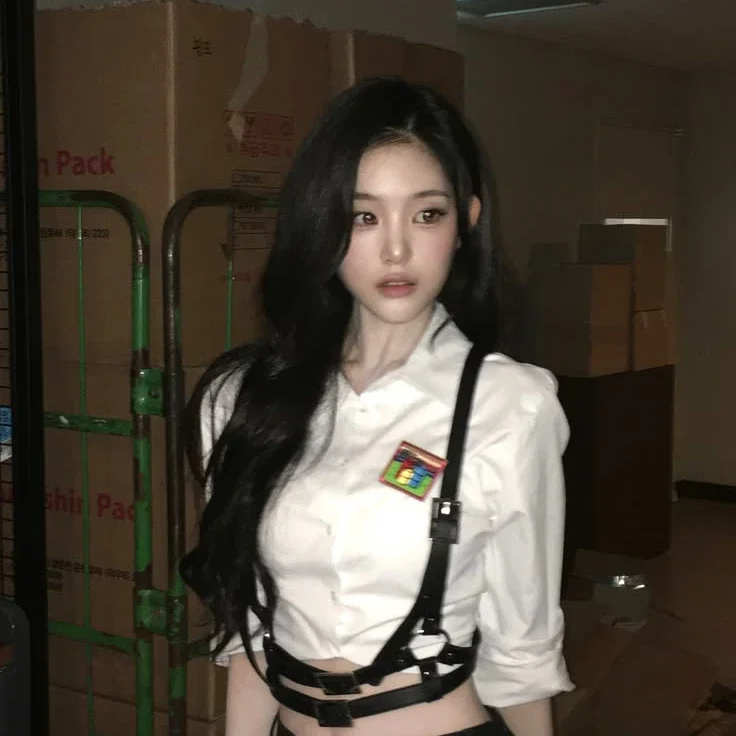 JiYeon gallery image
