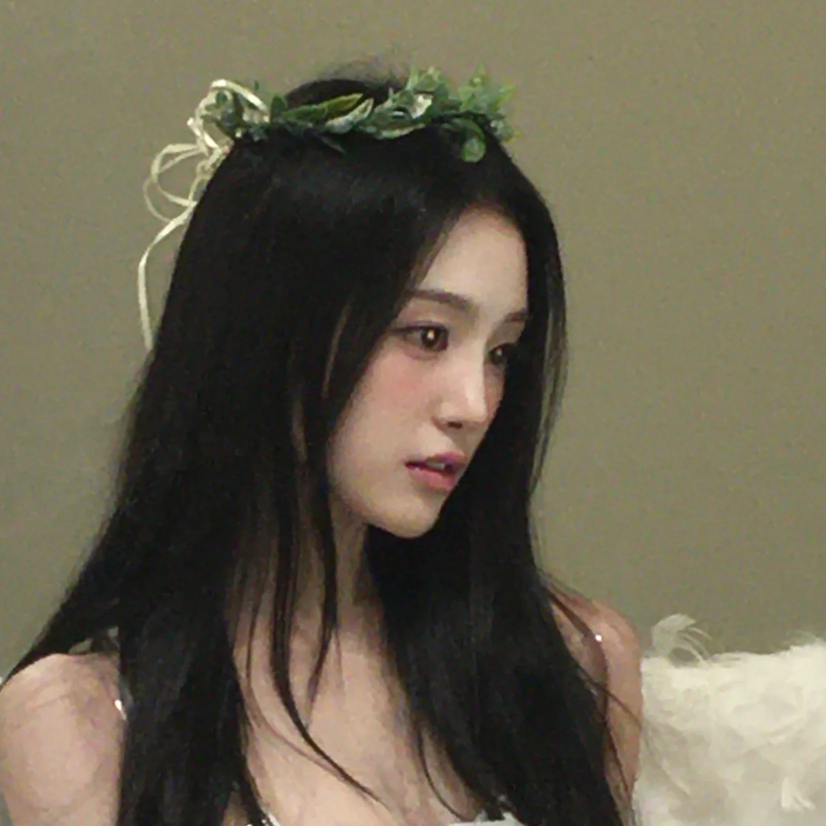 JiYeon gallery image