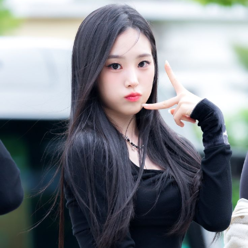 JiYeon gallery image