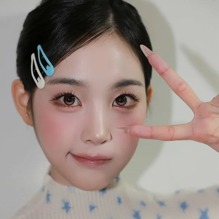 JiYeon gallery image