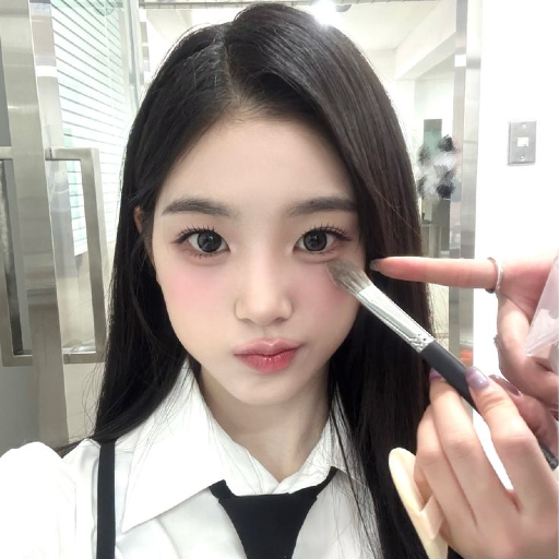 JiYeon gallery image