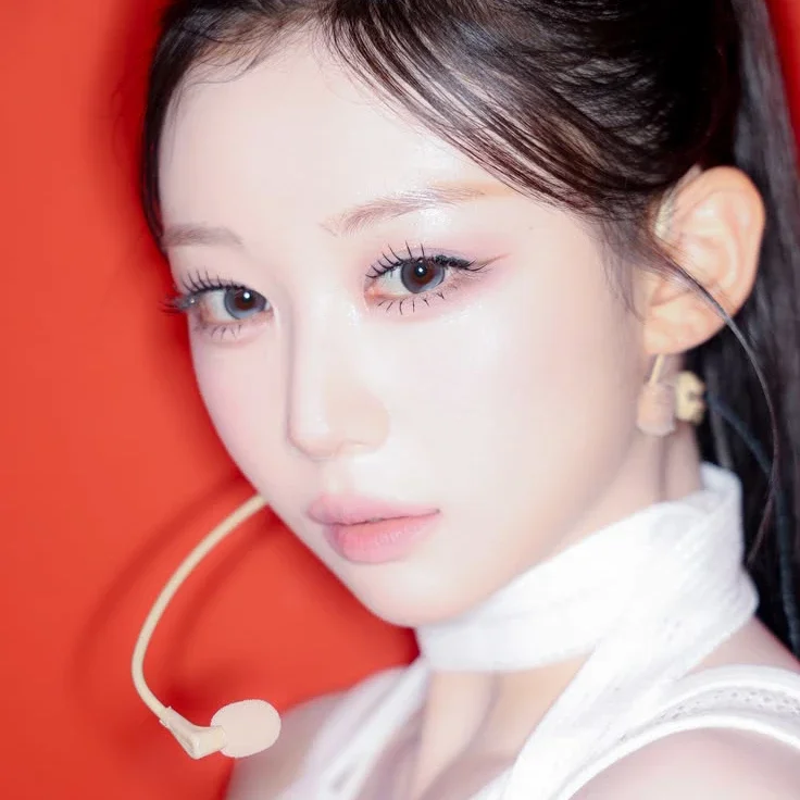 Kaede gallery image