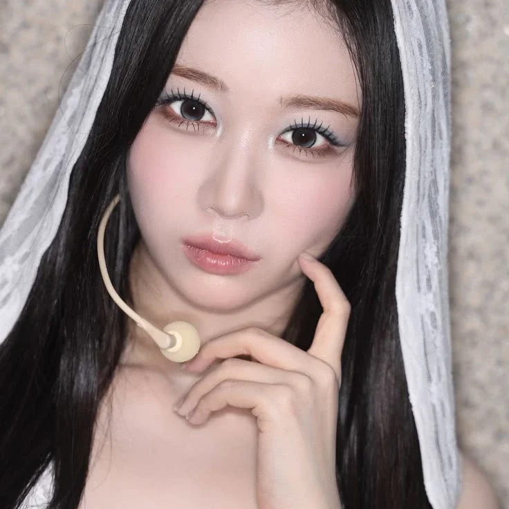 Kaede gallery image