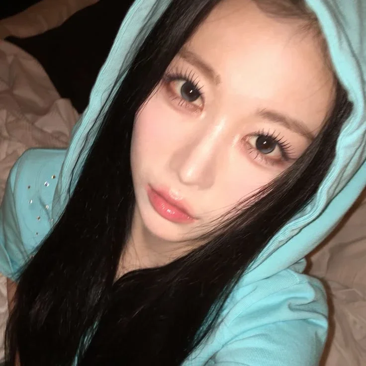 Kaede gallery image