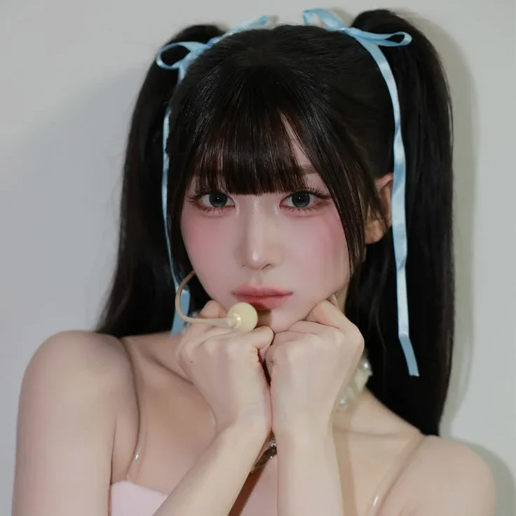 Kaede gallery image