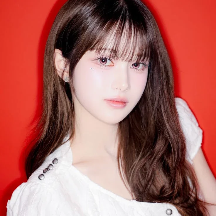 Mayu gallery image