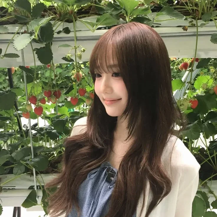 SeoYeon gallery image