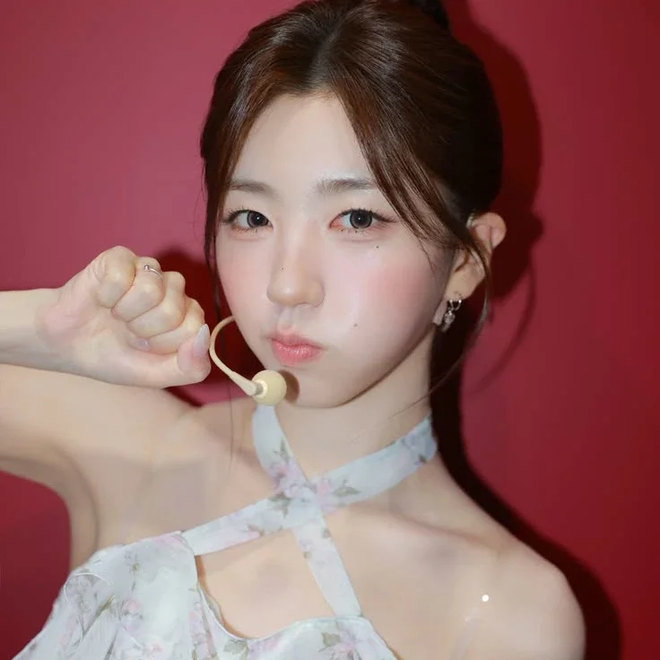 SoHyun gallery image