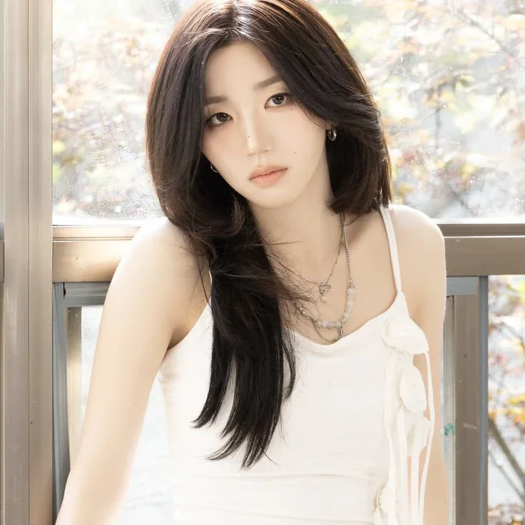 SoHyun gallery image