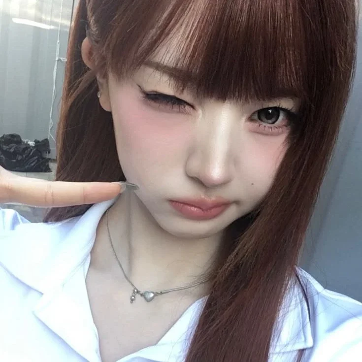 YeonJi gallery image
