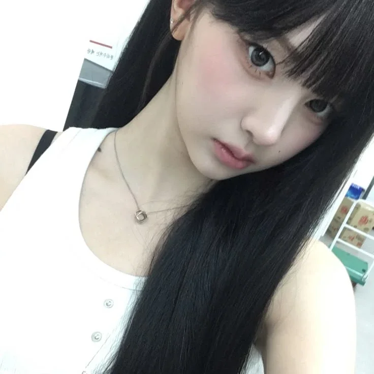 YeonJi gallery image