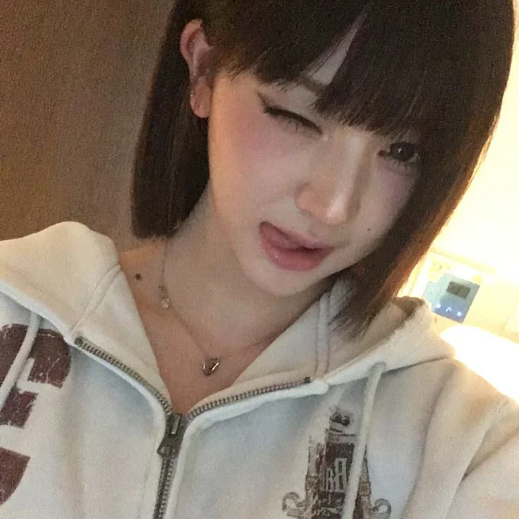 YeonJi gallery image